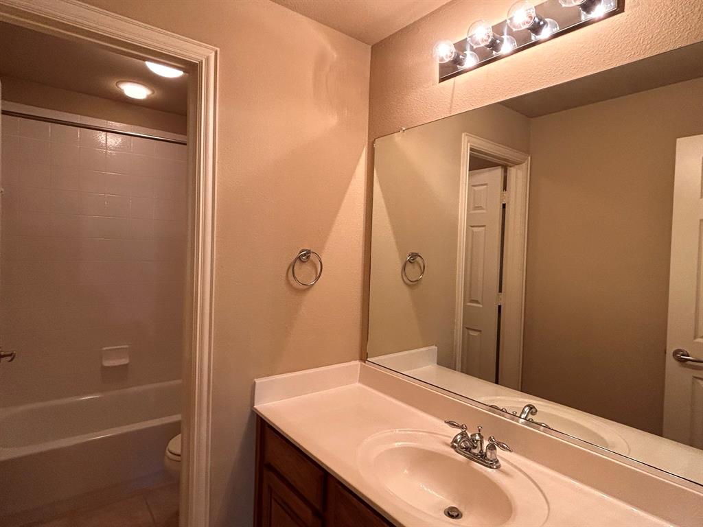 6794 Calm Meadow Drive, Frisco, TX 75035