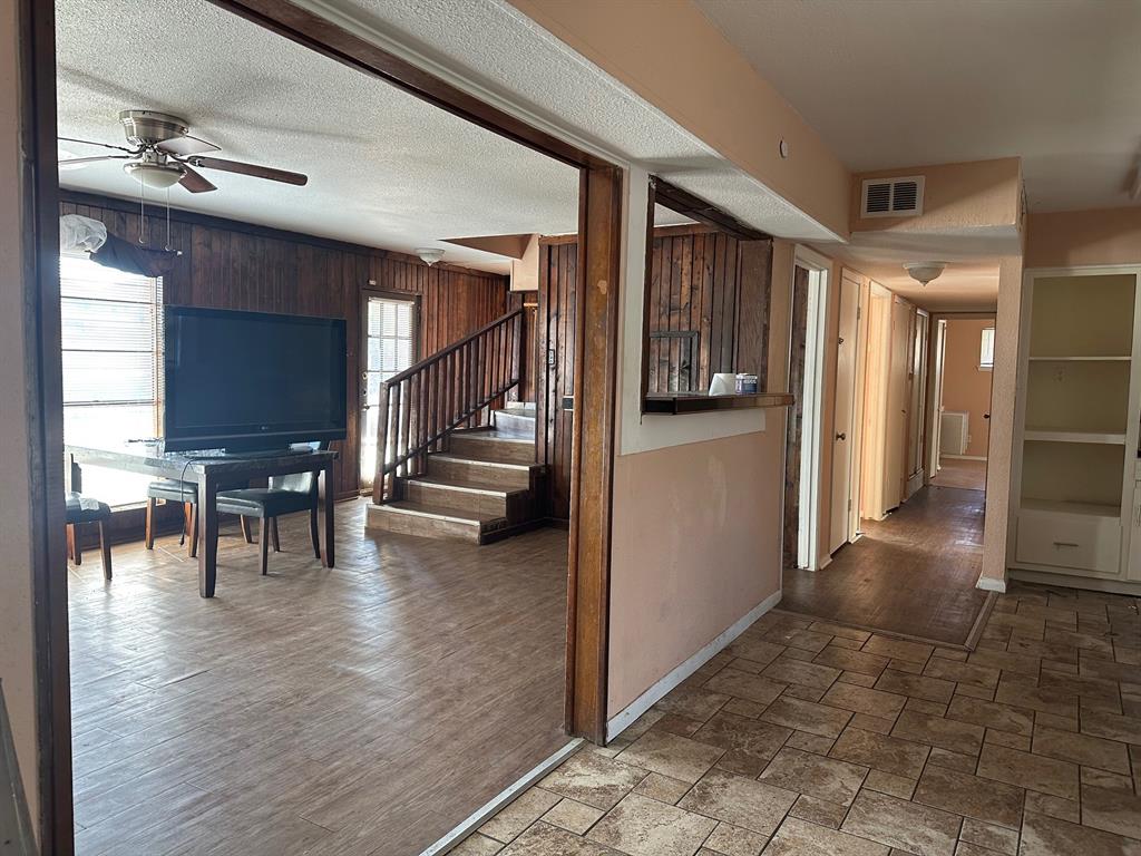 1905 Hard Rock Road, Irving, TX 75061