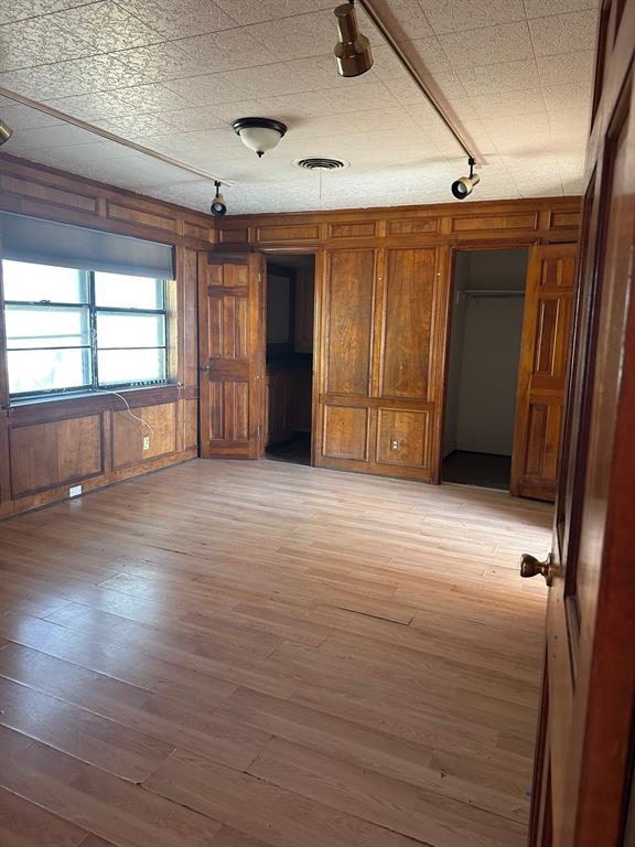 1905 Hard Rock Road, Irving, TX 75061