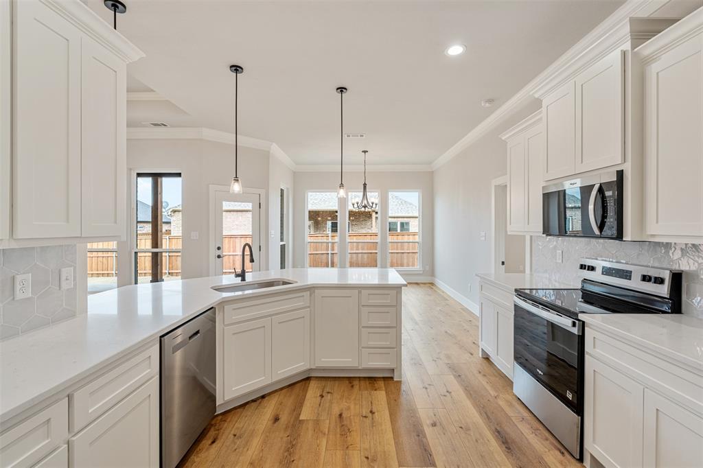 504 Limestone Circle, Mabank, TX 75147 504 Limestone Circle, Mabank, TX 75147