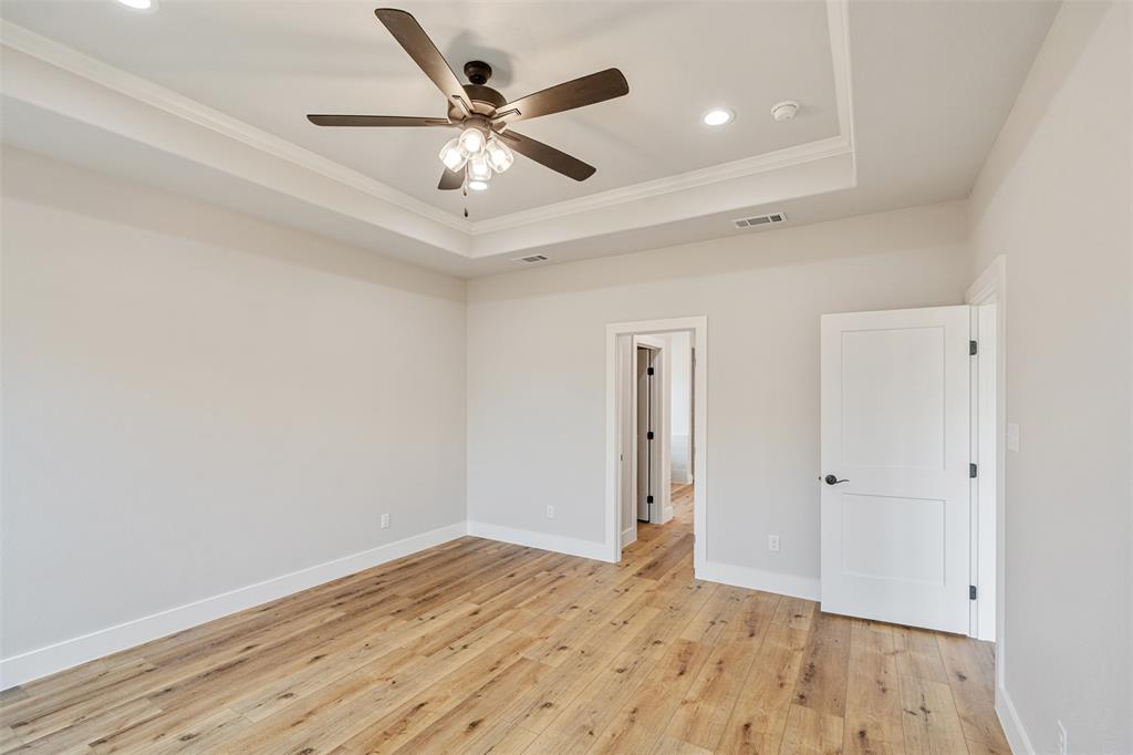 504 Limestone Circle, Mabank, TX 75147
