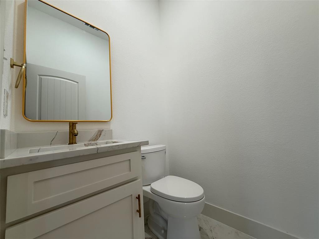 7442 County Road 4023 Road, Kemp, TX 75143