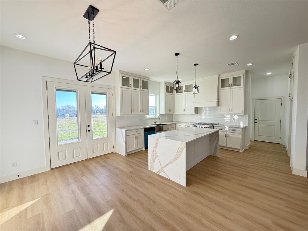 7442 County Road 4023 Road, Kemp, TX 75143