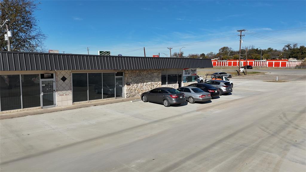8331 Camp Bowie West, Fort Worth, TX 76116