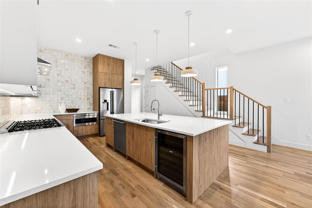 Fully equipped kitchen ready to entertain in. Fully equipped kitchen ready to entertain in.