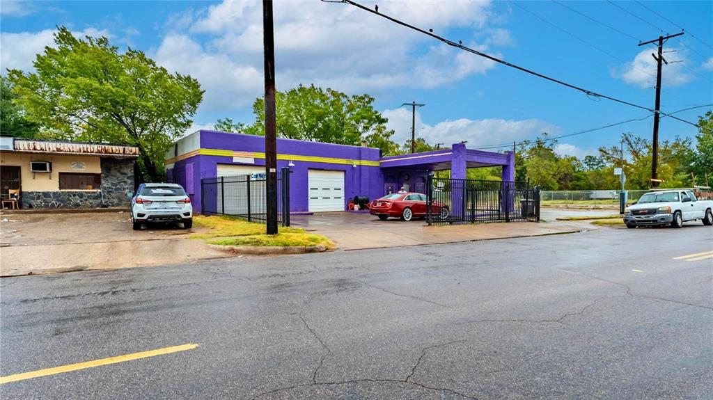 4120 Colonial Avenue, Dallas, TX 75215