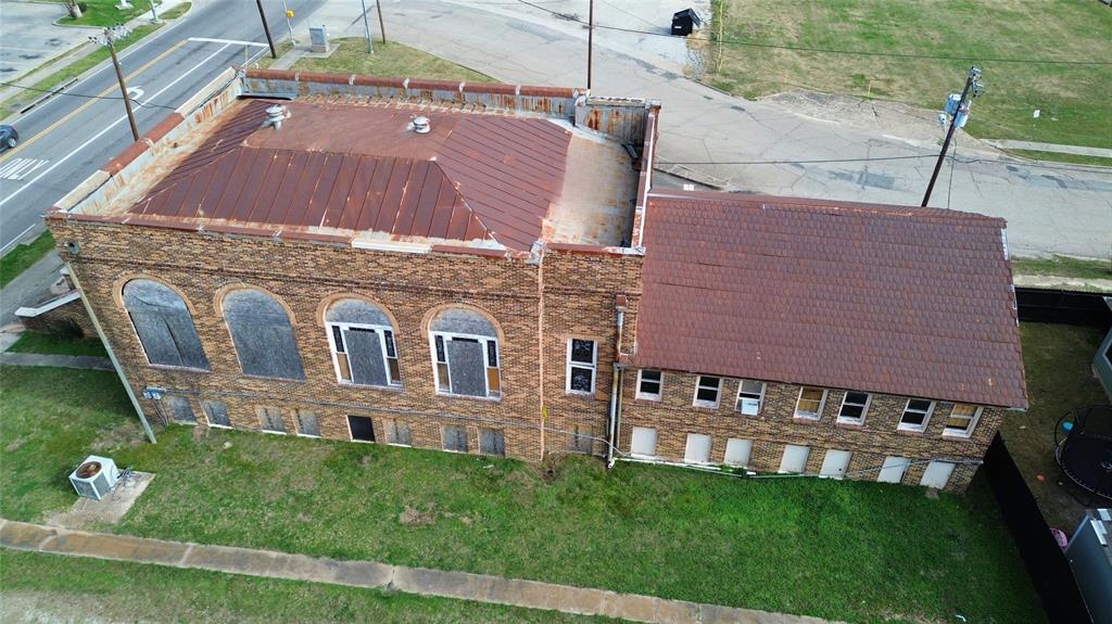 3907 Lee Street, Greenville, TX 75401
