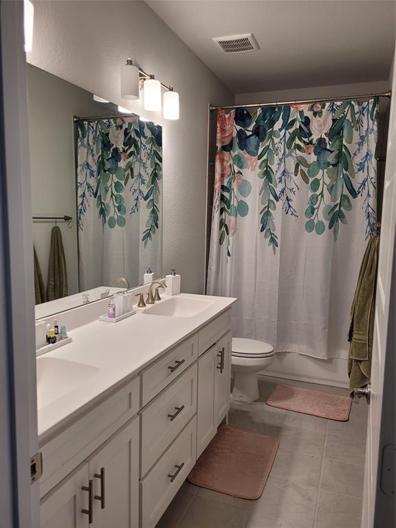 8517 Campbell Drive, Rowlett, TX 75089