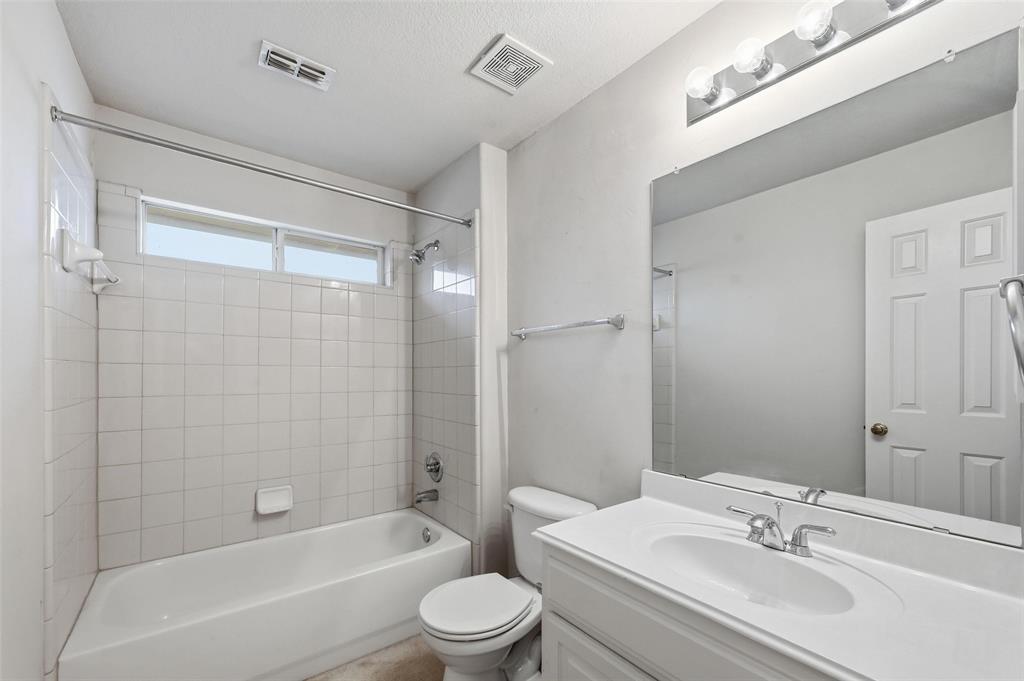 222 River Birch Trail, Garland, TX 75040
