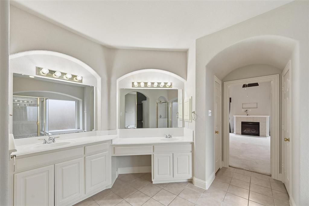 222 River Birch Trail, Garland, TX 75040