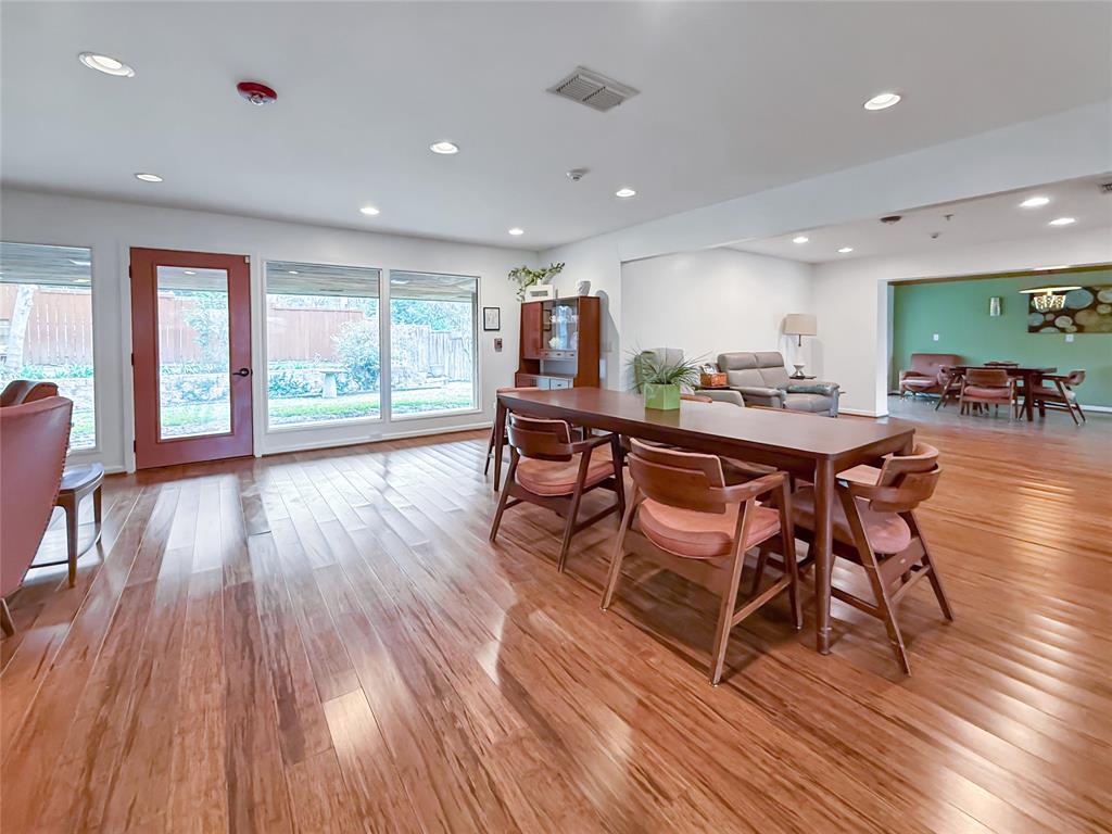 921 9th Street, Grand Prairie, TX 75050