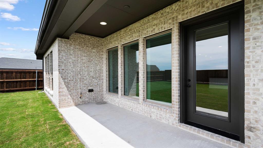 2646 Brooklyn Street, Forney, TX 75126
