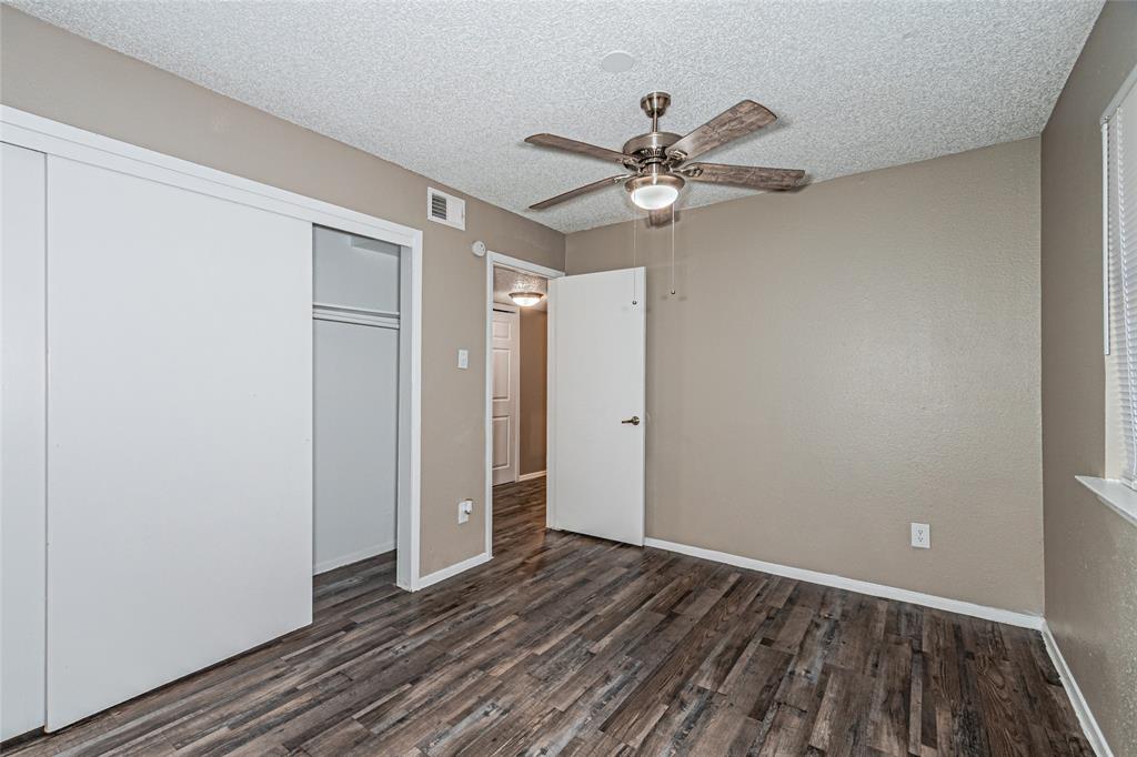 300 W Wintergreen Road, #226, DeSoto, TX 75115
