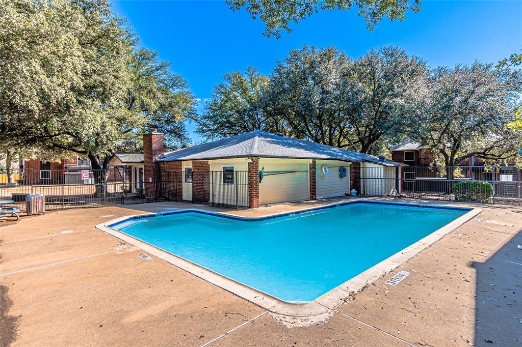 300 W Wintergreen Road, #729ABP, DeSoto, TX 75115
