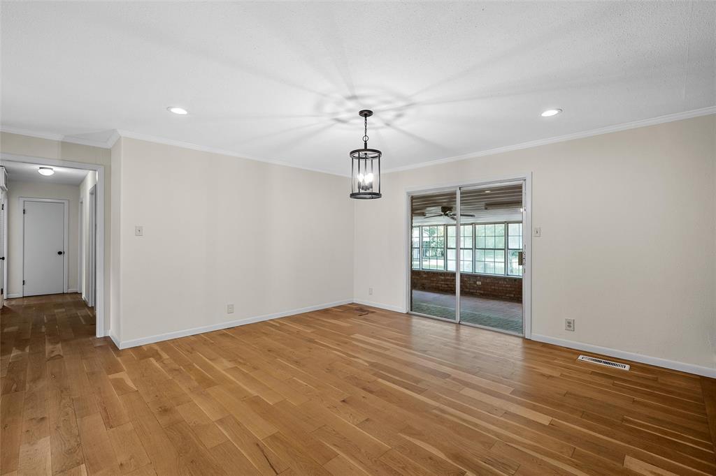 7483 Gholson Road, Waco, TX 76705