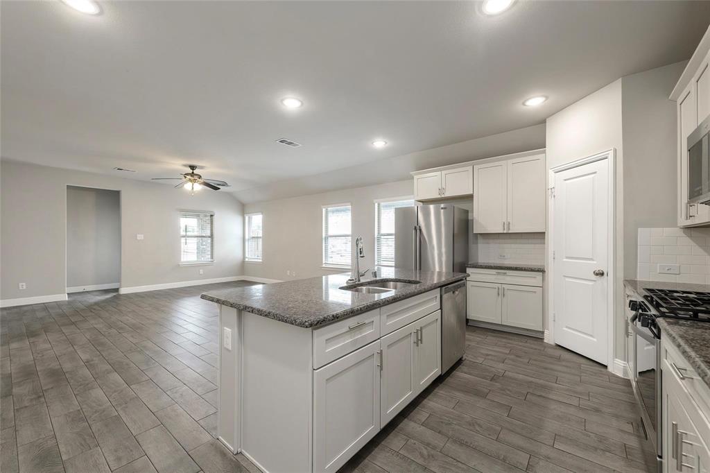 4142 Perch Drive, Forney, TX 75126
