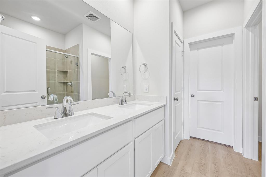 720 Ashley Gardens Drive, Forney, TX 75126