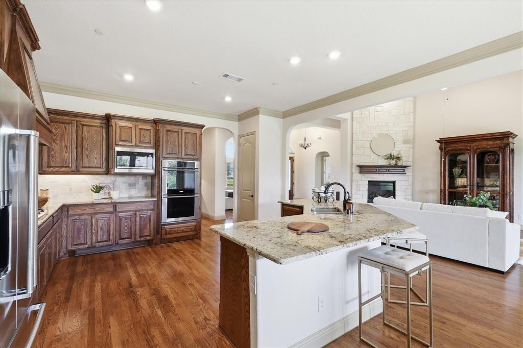 100 Lilyfield Drive, Lucas, TX 75002