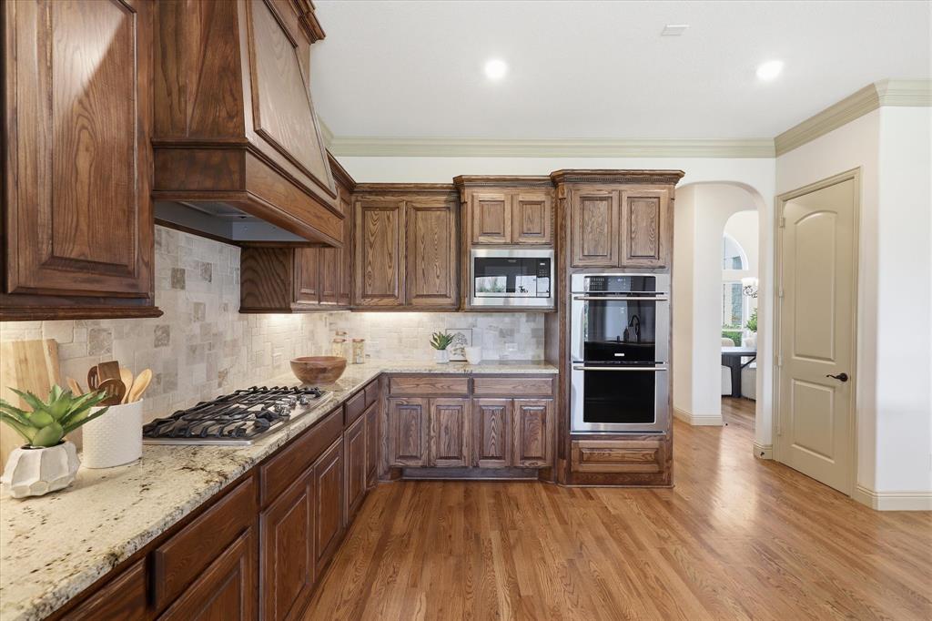 100 Lilyfield Drive, Lucas, TX 75002