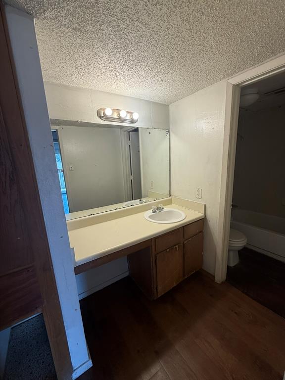 6050 Melody Lane, #324, Dallas, TX 75231