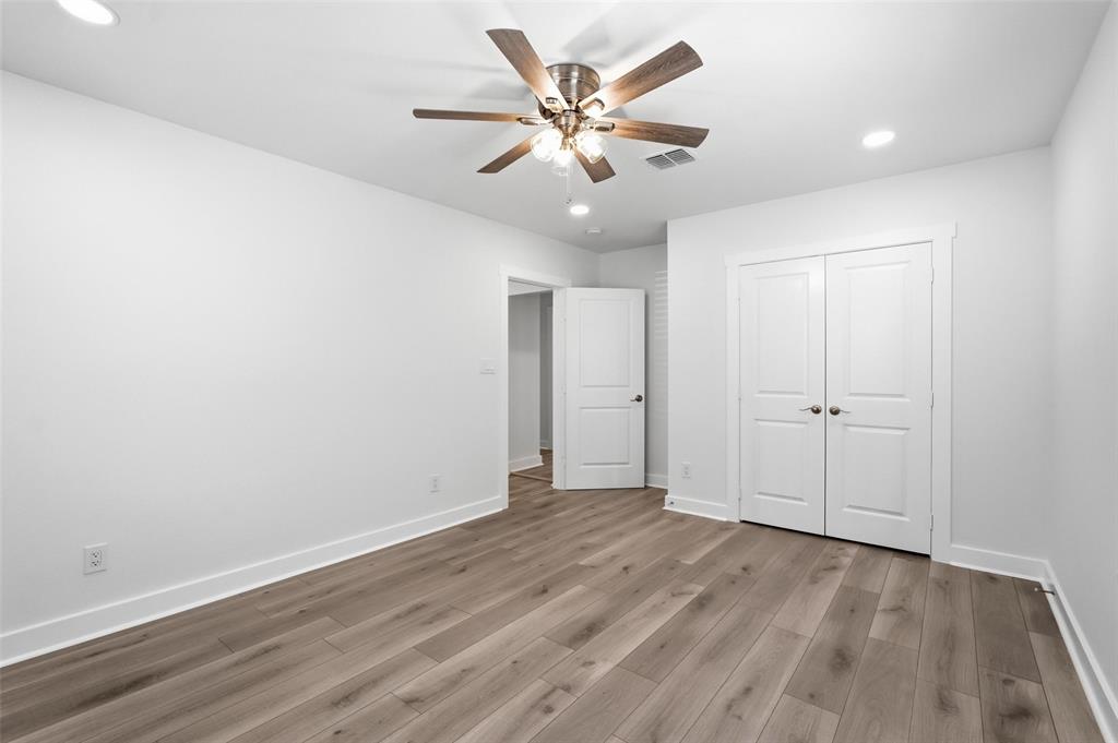 2518 W Amherst Avenue, Dallas, TX 75235 2518 W Amherst Avenue, Dallas, TX 75235