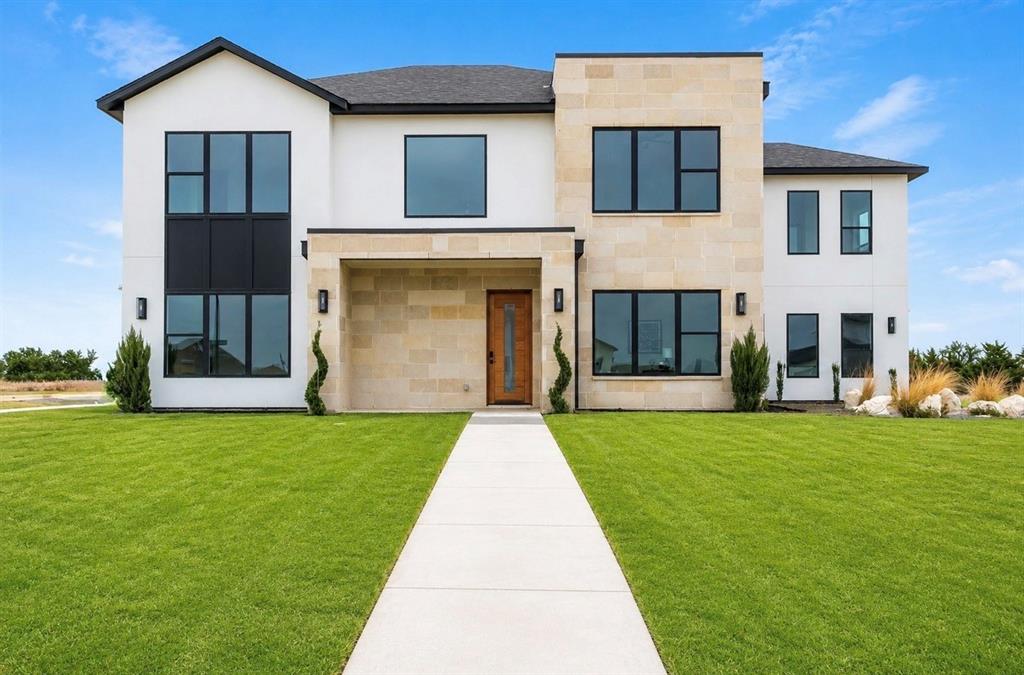 436 Whispering Way, Red Oak, TX 75154