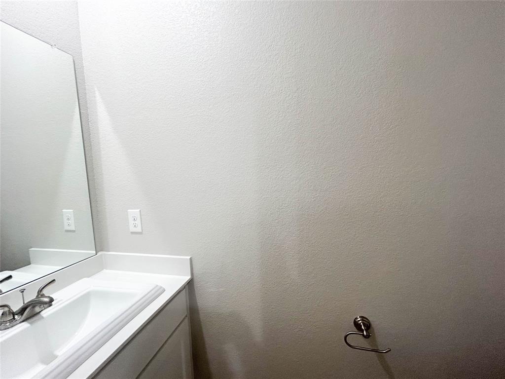 2120 Dena Drive, Waxahachie, TX 75165