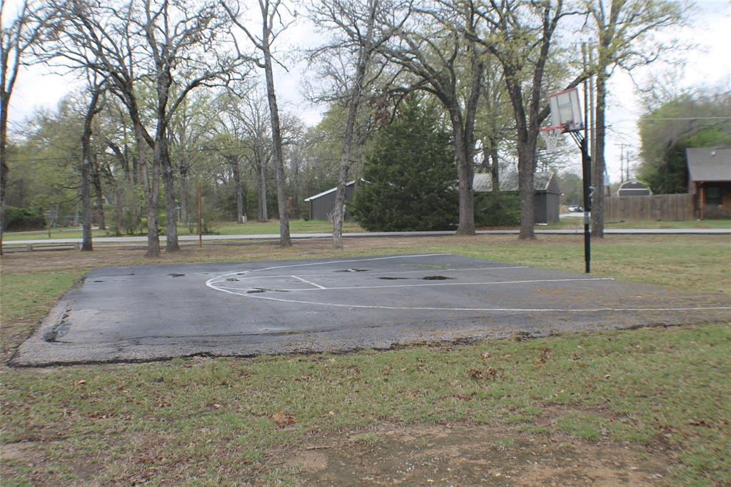 HOA park