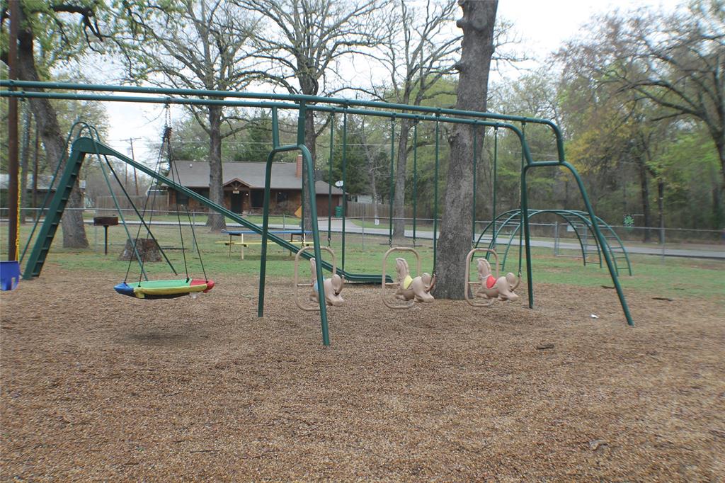 HOA park