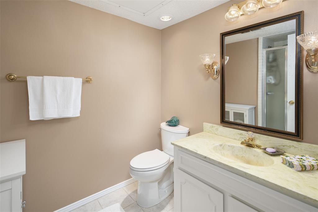 Full EnSuite Bathroom in 2nd Bedroom