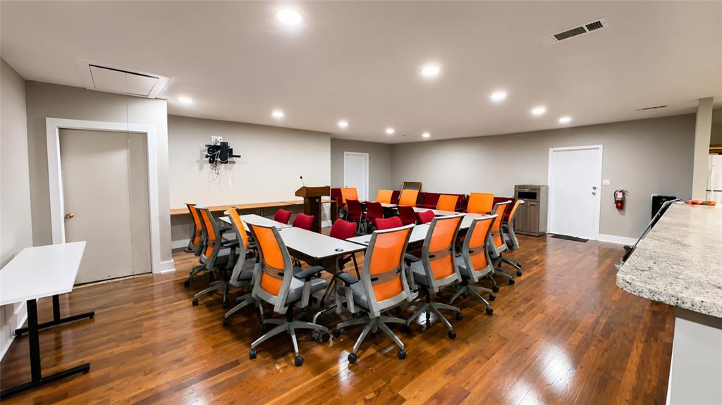 2519 S Denley Drive, Dallas, TX 75216