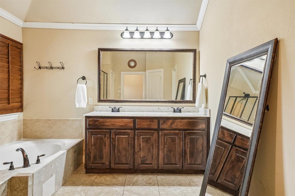 820 Wimberly Circle, McKinney, TX 75072