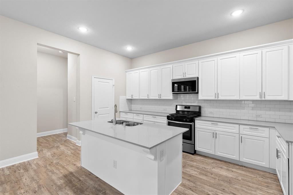 576 Spruce Trail, Forney, TX 75126