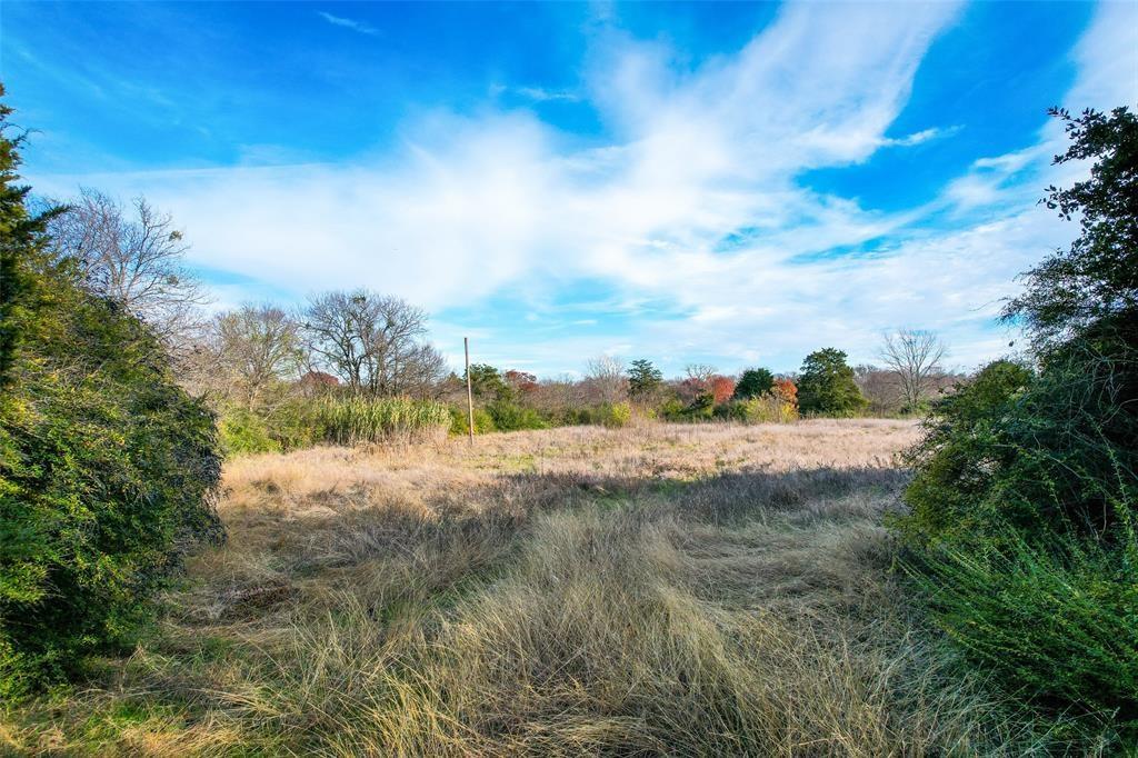 910 N Prairie Creek Road, Dallas, TX 75217 910 N Prairie Creek Road, Dallas, TX 75217