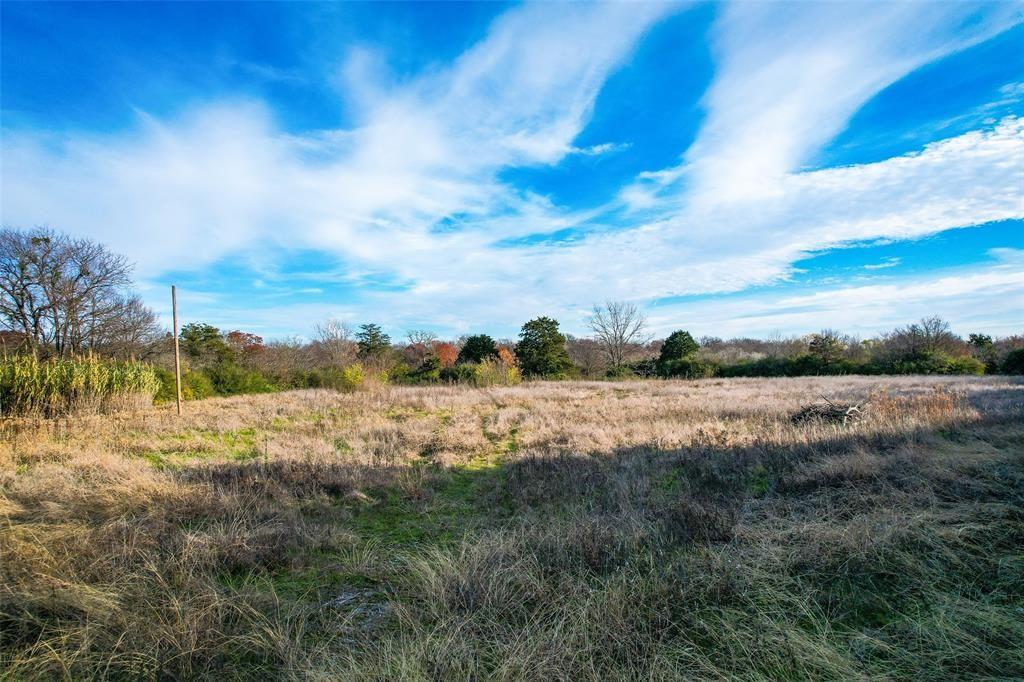 910 N Prairie Creek Road, Dallas, TX 75217