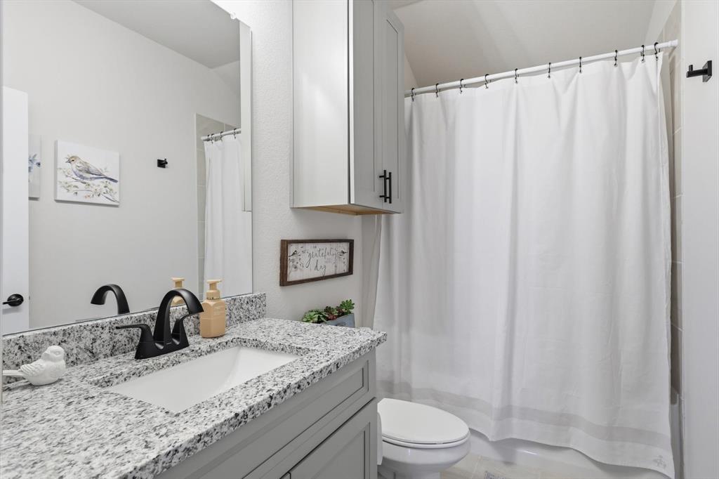1018 Abigail Way, Midlothian, TX 76065