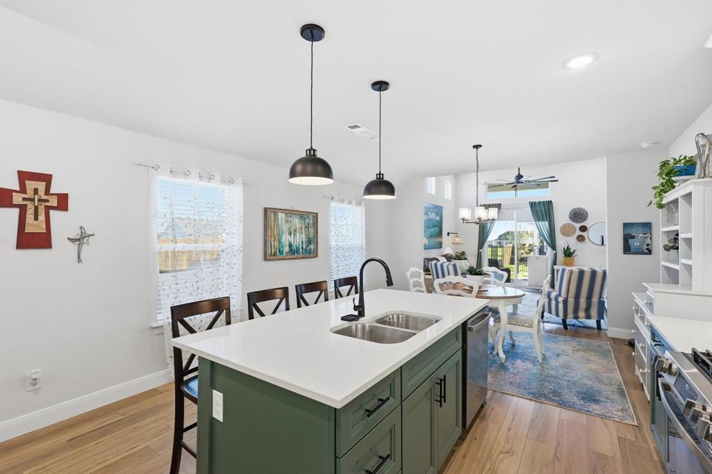 1018 Abigail Way, Midlothian, TX 76065