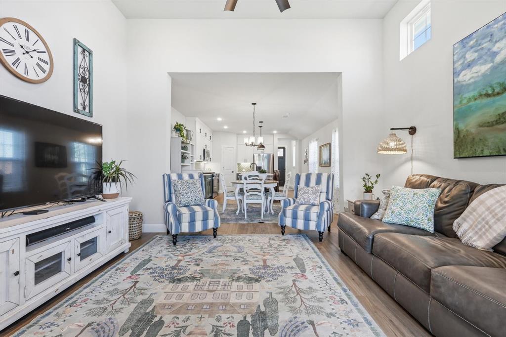 1018 Abigail Way, Midlothian, TX 76065