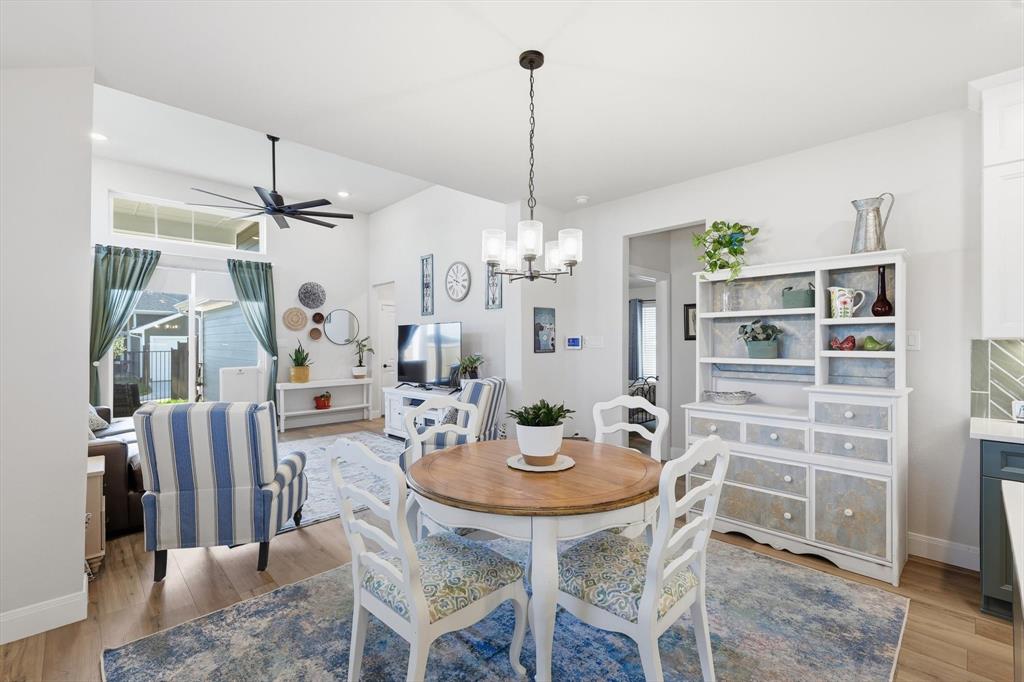 1018 Abigail Way, Midlothian, TX 76065