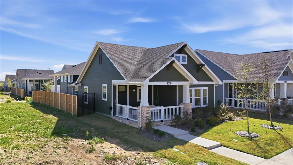 1018 Abigail Way, Midlothian, TX 76065