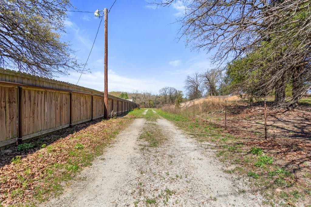23326 CR 448, Lindale, TX 75771