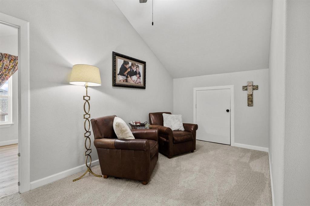 5828 County Road 1093, Celeste, TX 75423
