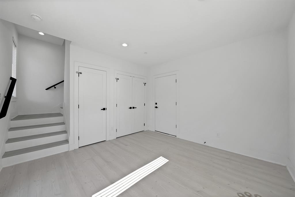 7207 Mohawk Drive, #102, Dallas, TX 75235 7207 Mohawk Drive, #102, Dallas, TX 75235
