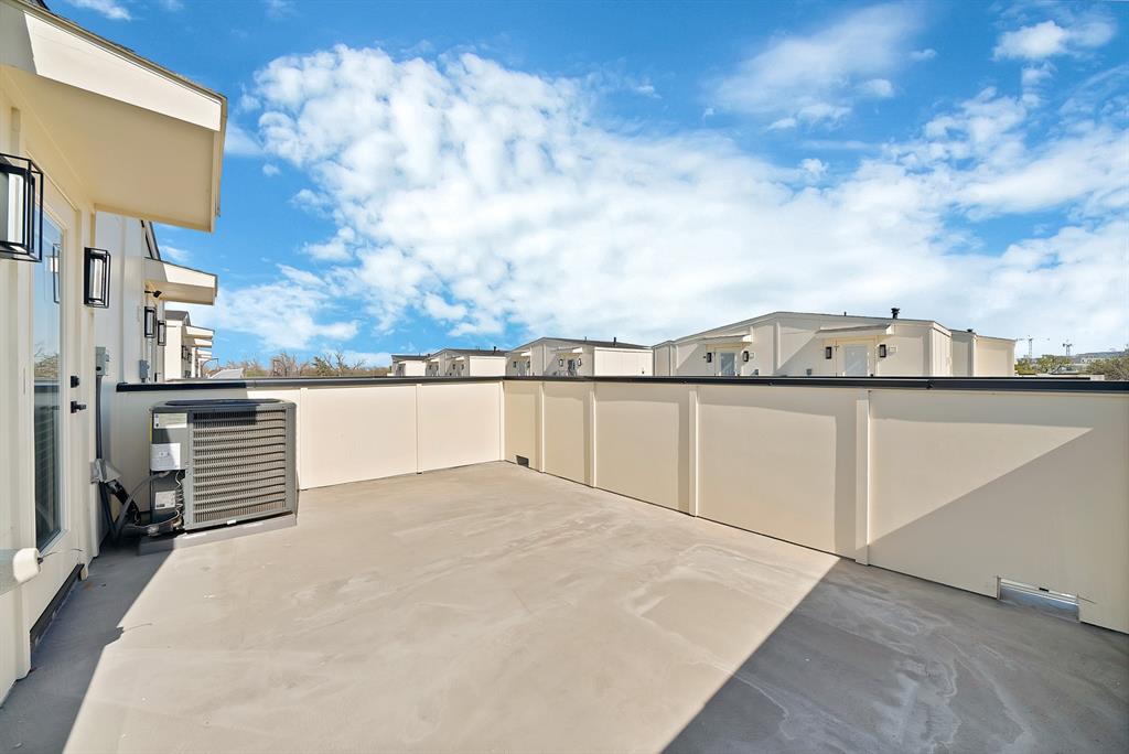 7207 Mohawk Drive, #102, Dallas, TX 75235