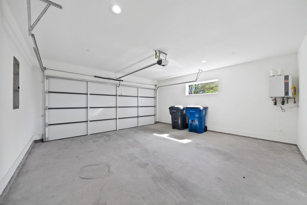 7207 Mohawk Drive, #102, Dallas, TX 75235