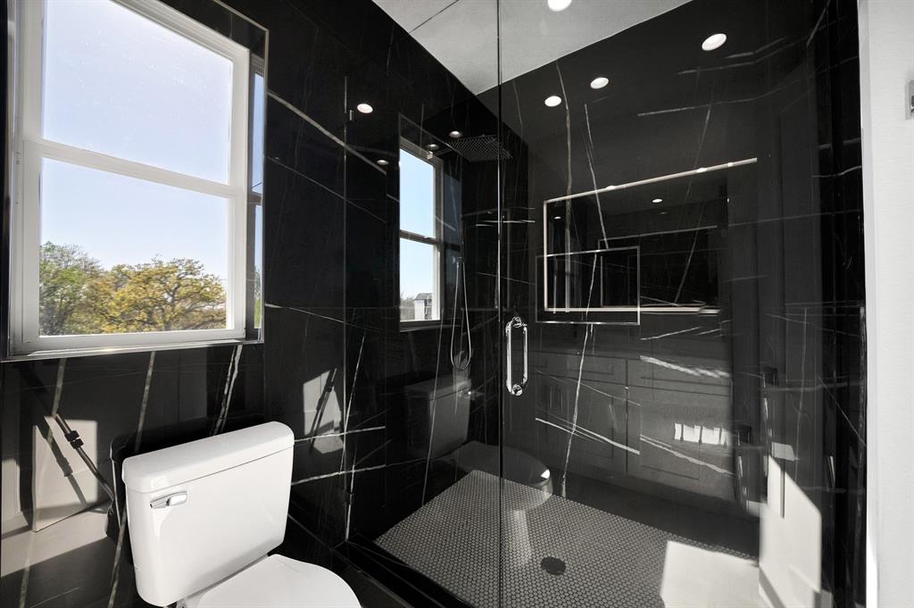 7207 Mohawk Drive, #102, Dallas, TX 75235