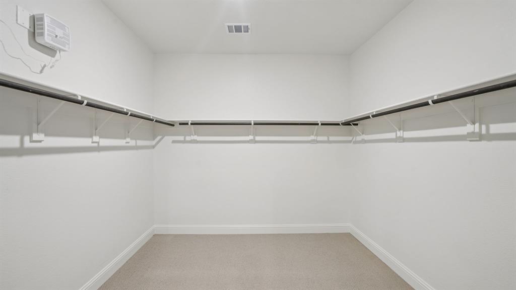 Photo is not of the actual home, but is an inspirational photo of builder’s model home and may depict options, furnishings, and/or decorator features that are not included.