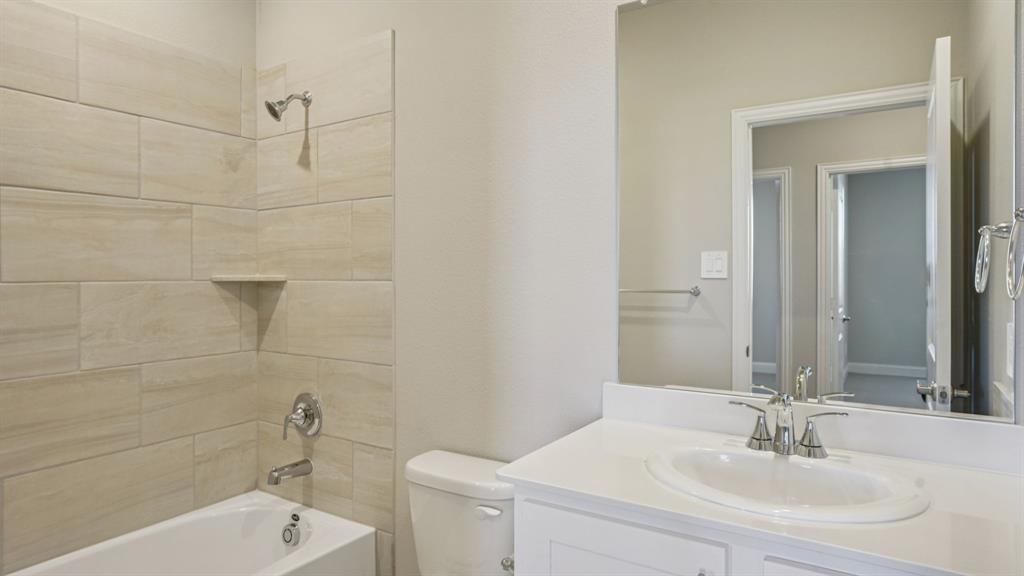 Photo is not of the actual home, but is an inspirational photo of builder’s model home and may depict options, furnishings, and/or decorator features that are not included.