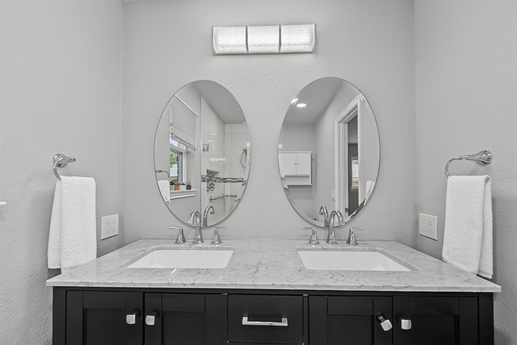 2616 Pin Oak Lane, Plano, TX 75075