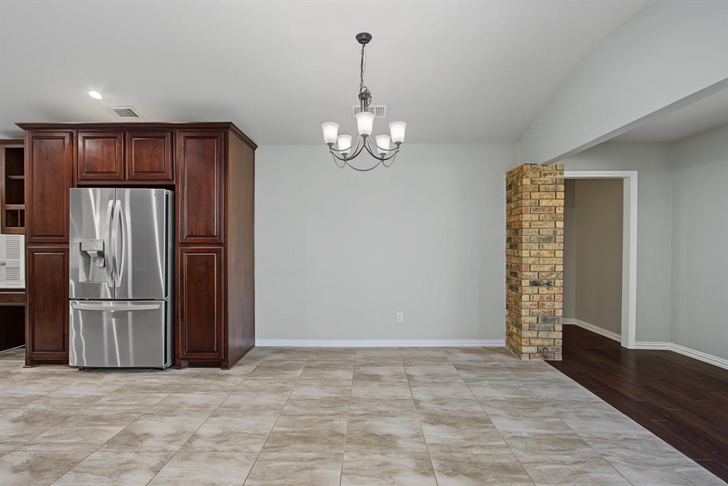 2616 Pin Oak Lane, Plano, TX 75075